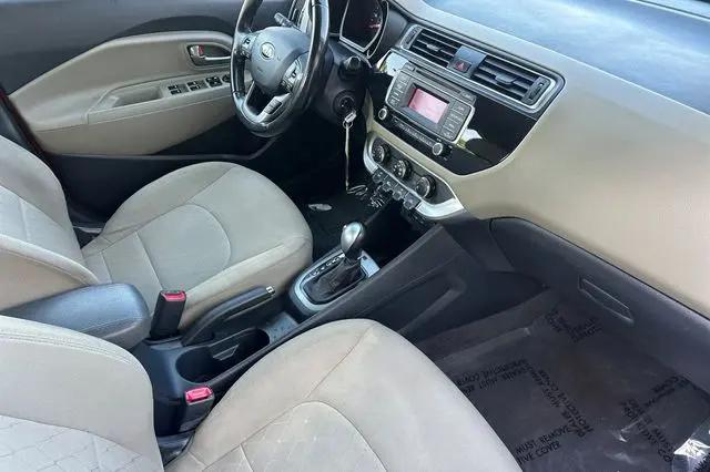 2016 Kia Rio EX