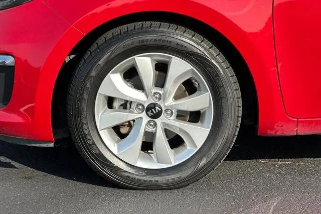 2016 Kia Rio EX