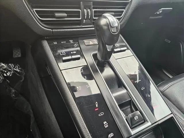 2023 Porsche Macan S