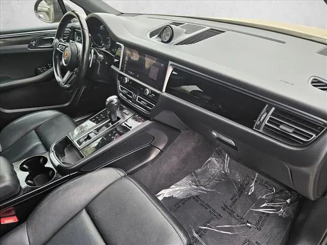 2023 Porsche Macan S
