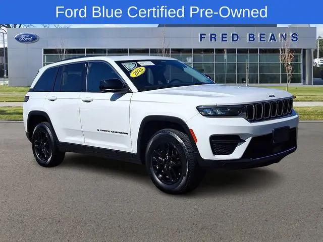 2023 Jeep Grand Cherokee Laredo 4x4 for sale in Newtown, PA