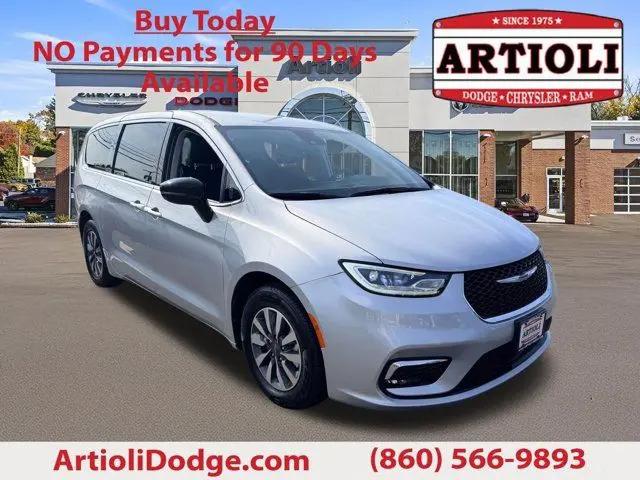 2024 Chrysler Pacifica Hybrid Select for sale in Enfield, CT