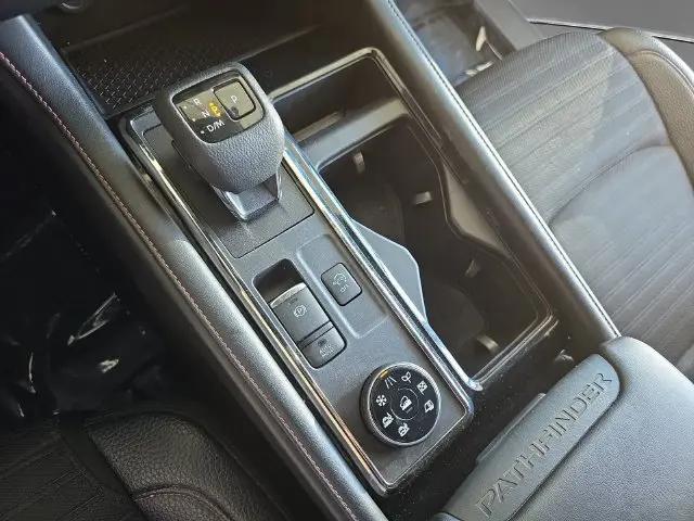 2023 Nissan Pathfinder Rock Creek 4WD
