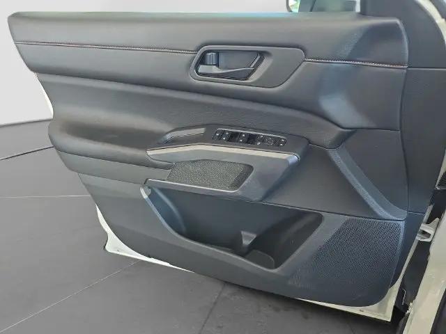 2023 Nissan Pathfinder Rock Creek 4WD