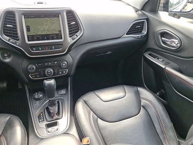 Used 2019 Jeep Cherokee Trailhawk Elite 4x4 For Sale in East Hanover, NJ