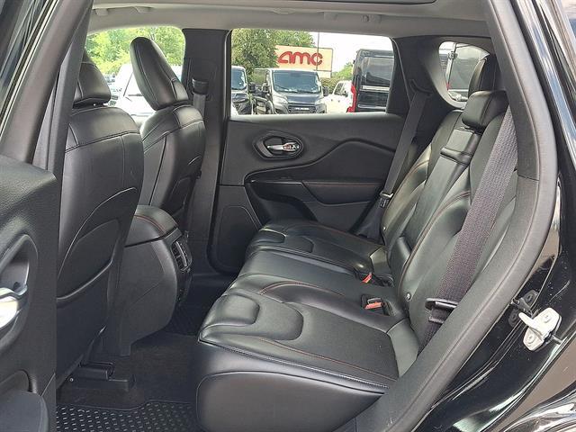 Used 2019 Jeep Cherokee Trailhawk Elite 4x4 For Sale in East Hanover, NJ