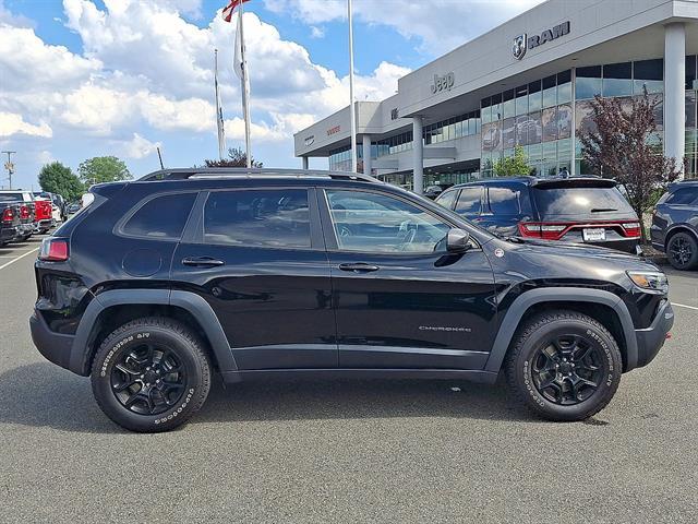 Used 2019 Jeep Cherokee Trailhawk Elite 4x4 For Sale in East Hanover, NJ