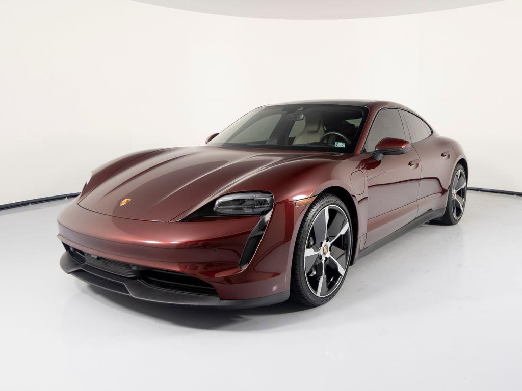/2022 Porsche Taycan
