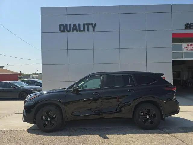 2024 Toyota Highlander Hybrid XLE Nightshade for sale in Independence, KS
