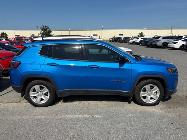 2022 Jeep Compass Latitude FWD