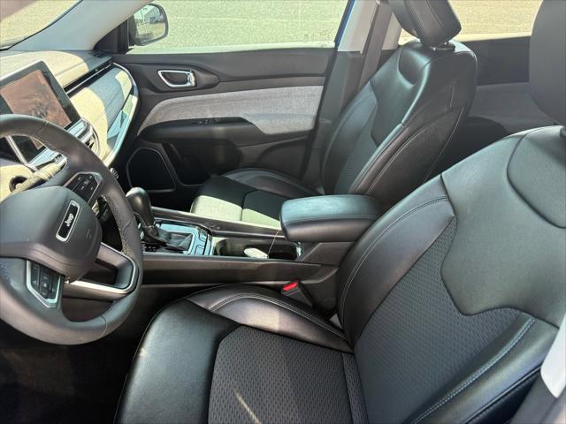 2022 Jeep Compass Latitude FWD