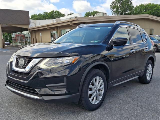 2018 Nissan Rogue SV for sale in HARRISBURG, PA