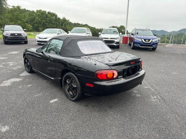 1999 Mazda MX-5 Touring