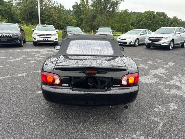1999 Mazda MX-5 Touring