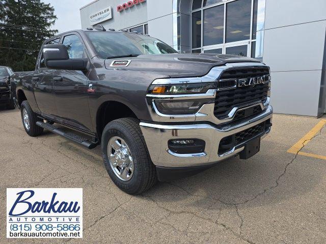 2026 RAM Ram 3500 RAM 3500 TRADESMAN CREW CAB 4X4 64 BOX