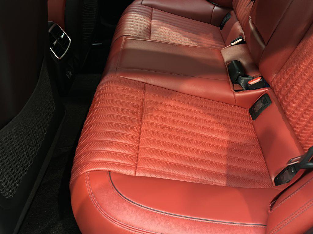 2024 GENESIS G70 Sport Advanced - Photo 16