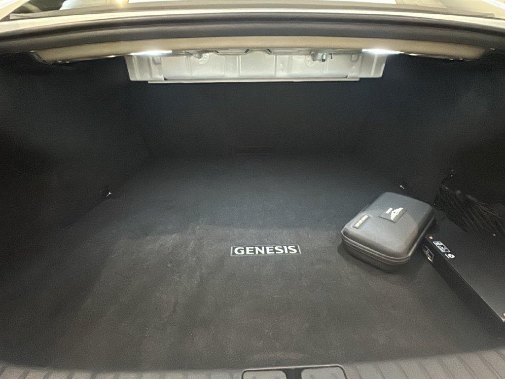 2024 GENESIS G70 Sport Advanced - Photo 21