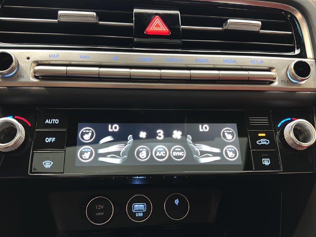 2024 GENESIS G70 Sport Advanced - Photo 30