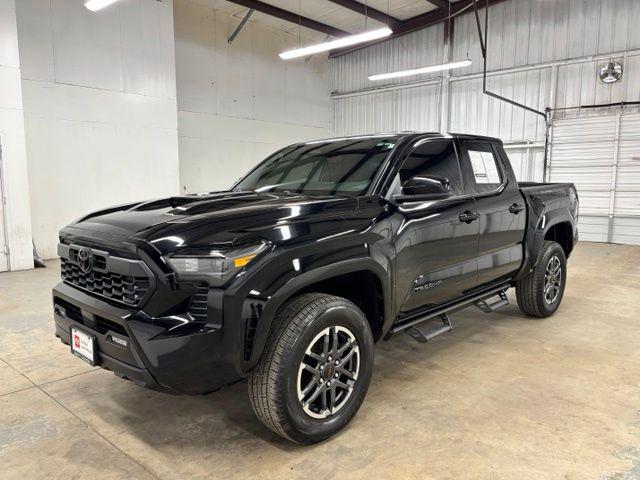 Certified Used 2025 BLACK Toyota  image 3