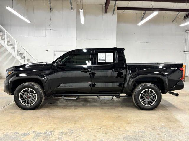 Certified Used 2025 BLACK Toyota  image 4