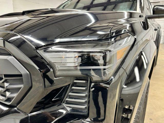 Certified Used 2025 BLACK Toyota  image 9