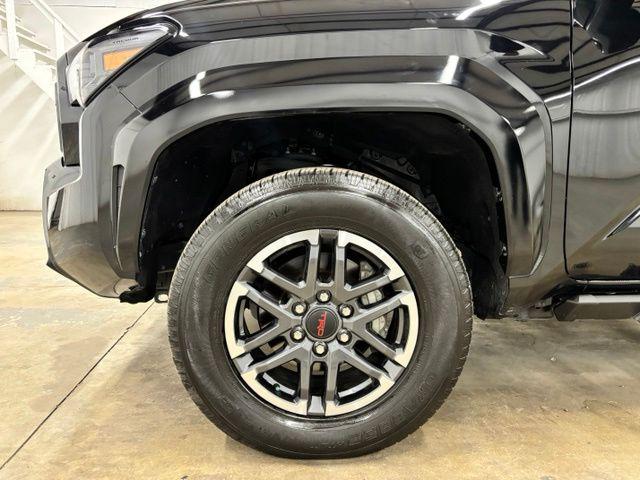 Certified Used 2025 BLACK Toyota  image 10