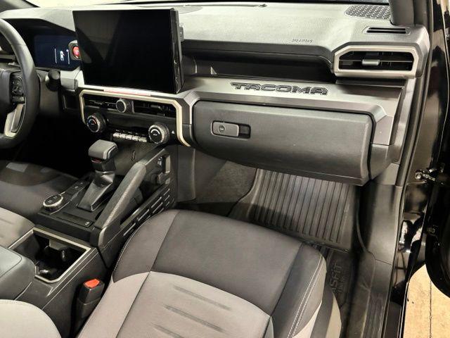 Certified Used 2025 BLACK Toyota  image 21