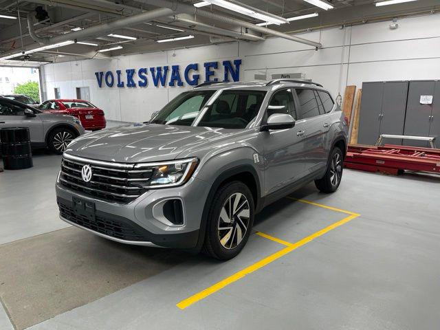 2026 Volkswagen Atlas SE with Technology for sale in Watertown, MA
