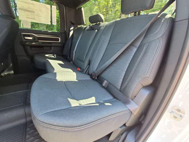 2026 Ram 2500 Big Horn Crew Cab 4x4 64 Box