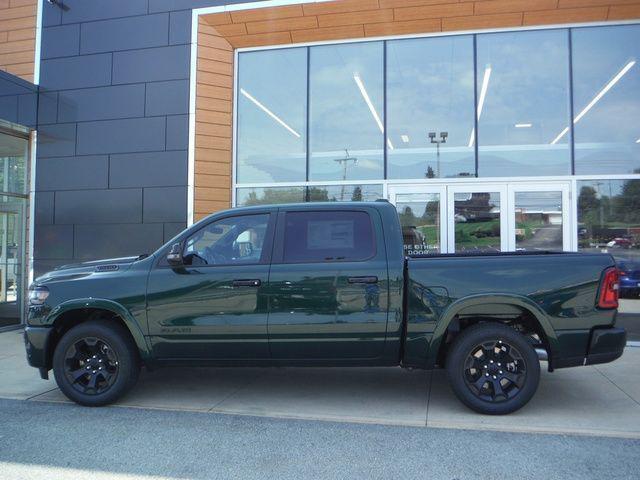 2027 RAM Ram 1500 RAM 1500 BIG HORN CREW CAB 4X4 57 BOX