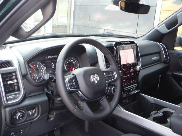 2027 RAM Ram 1500 RAM 1500 BIG HORN CREW CAB 4X4 57 BOX