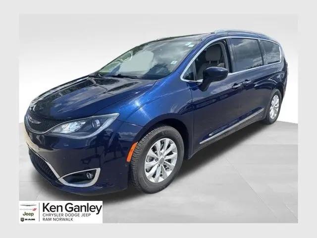 2019 Chrysler Pacifica for sale near Norwalk, OH
