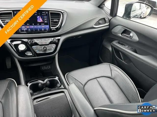 2025 Chrysler Pacifica Limited AWD