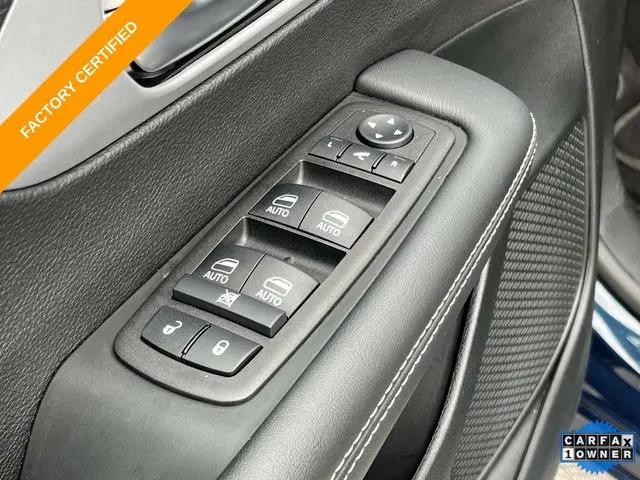 2025 Chrysler Pacifica Limited AWD