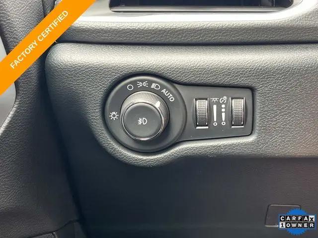 2025 Chrysler Pacifica Limited AWD