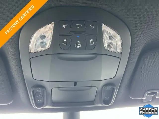 2025 Chrysler Pacifica Limited AWD
