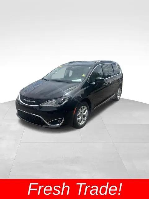 2017 Chrysler Pacifica Touring-L Plus for sale in Alcoa, TN