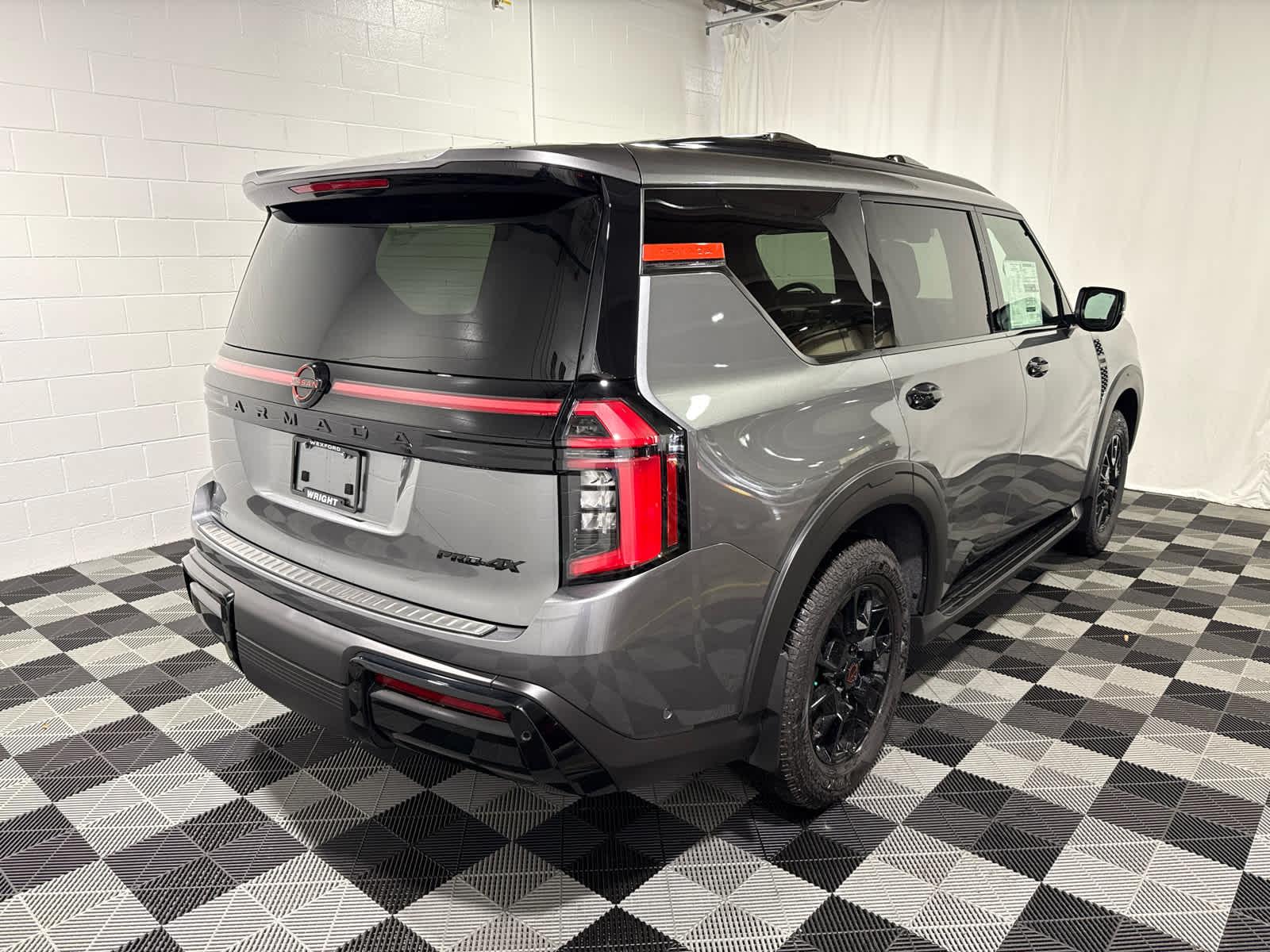 2026 Nissan Armada PRO-4X - Photo 12