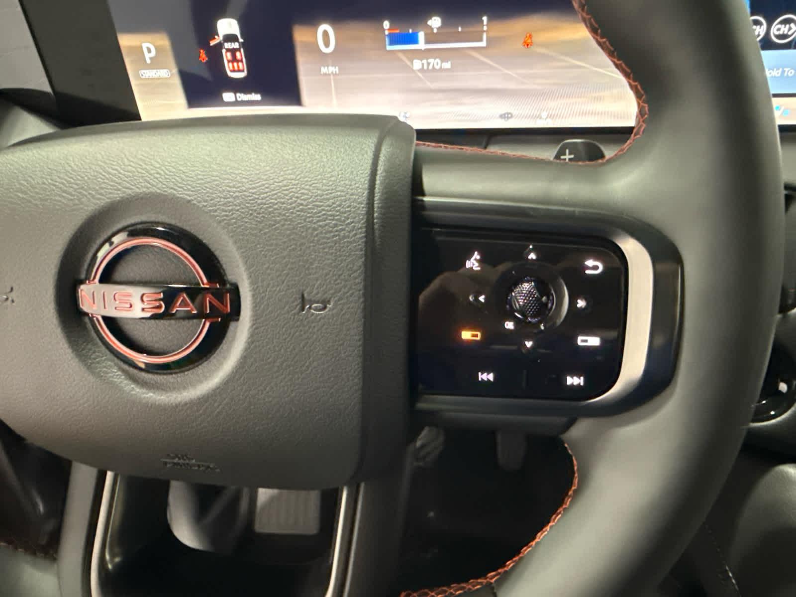 2026 Nissan Armada PRO-4X - Photo 19