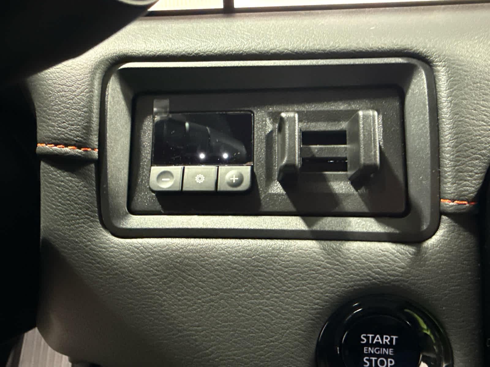 2026 Nissan Armada PRO-4X - Photo 20