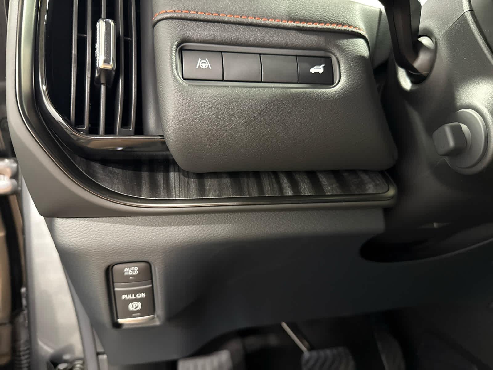 2026 Nissan Armada PRO-4X - Photo 21
