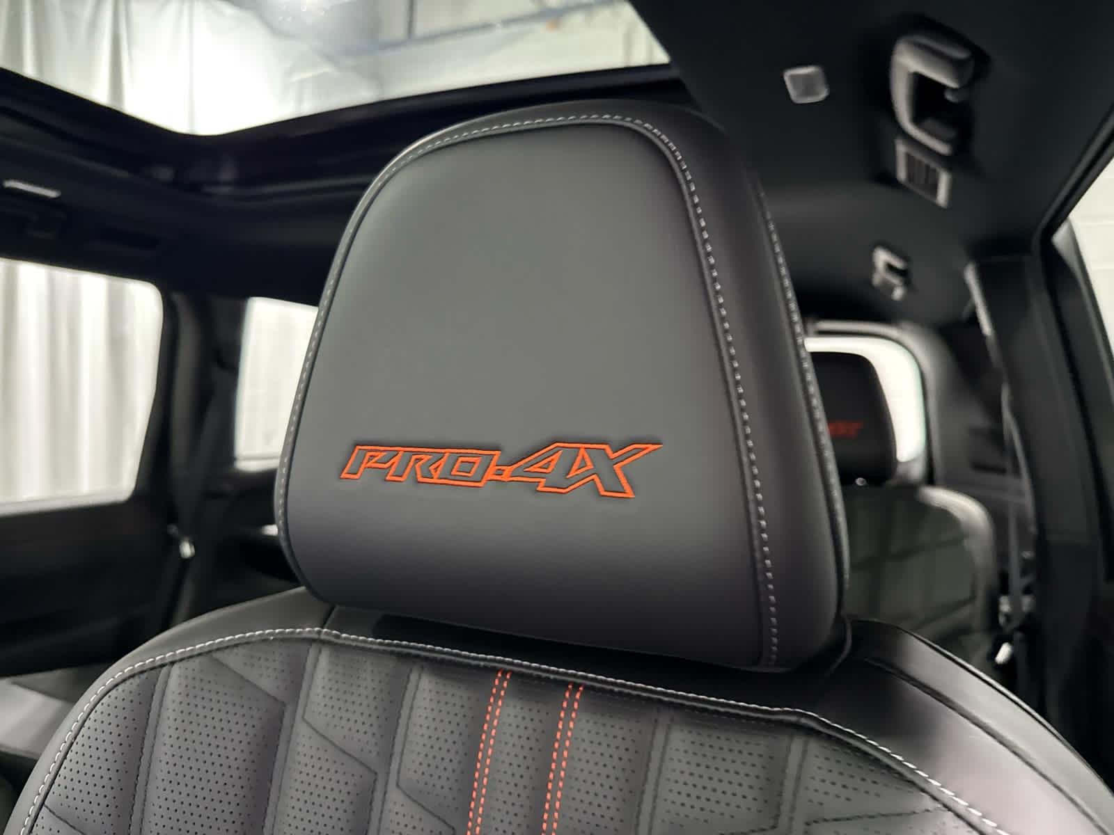 2026 Nissan Armada PRO-4X - Photo 23
