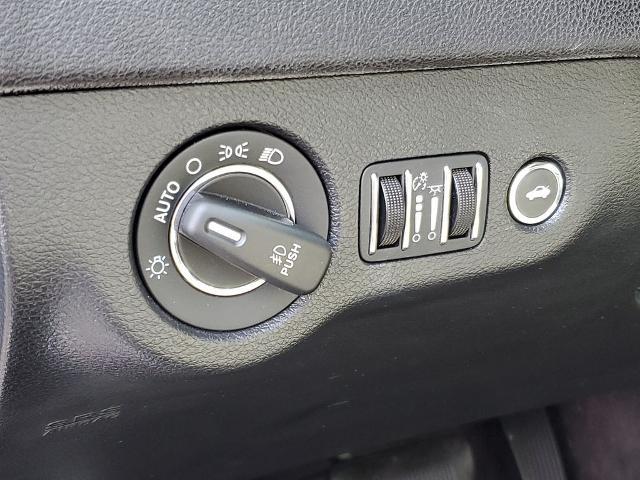 2017 Chrysler 300 AWD
