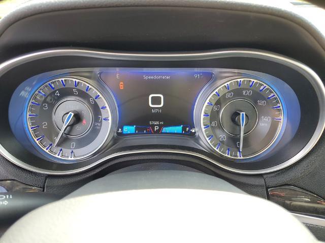 2017 Chrysler 300 AWD