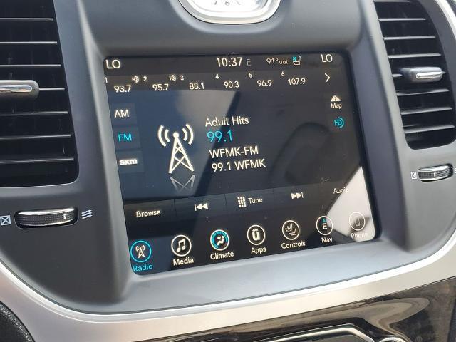 2017 Chrysler 300 AWD