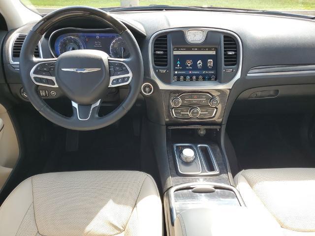 2017 Chrysler 300 AWD