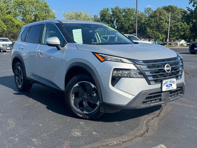 2025 Nissan Rogue SV FWD for sale in Aurora, MO