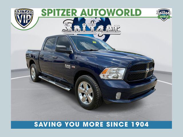 2018 Ram 1500 Express Crew Cab 4x4 5'7" Box for sale in Hartville, OH