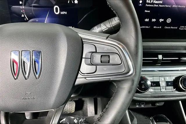2025 Buick NV Preferred FWD