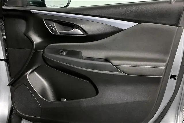2025 Buick NV Preferred FWD